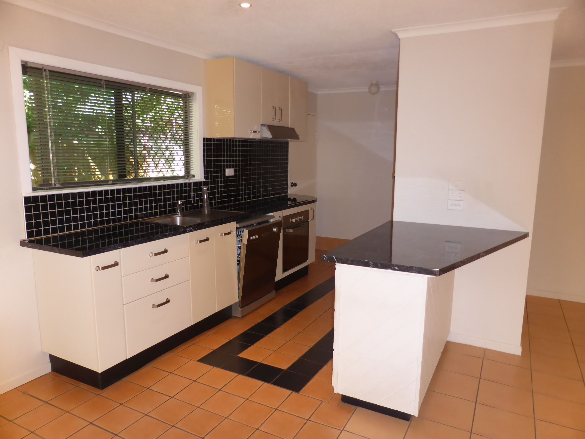 50 Bamboo Street, Holloways Beach, QLD 4878