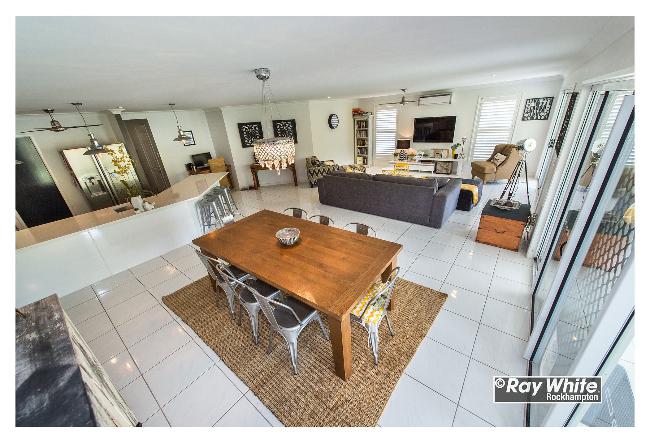 9 Skyline Drive, Norman Gardens, QLD 4701