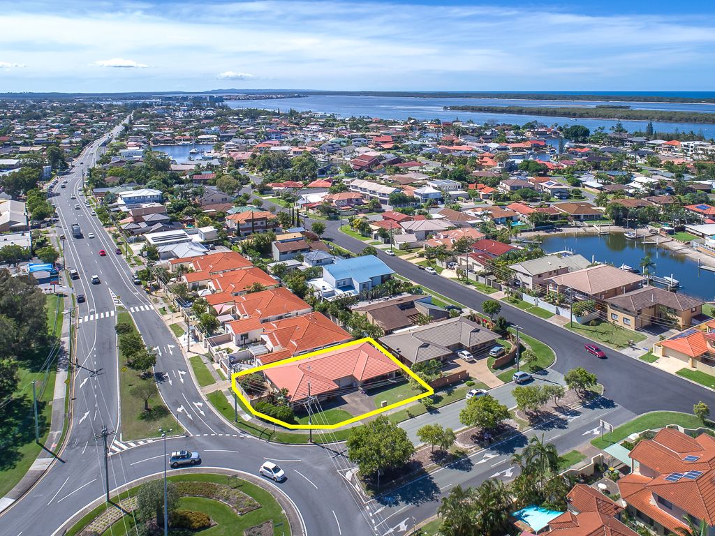1/3 and 2 Lae Place, Runaway Bay, QLD 4216