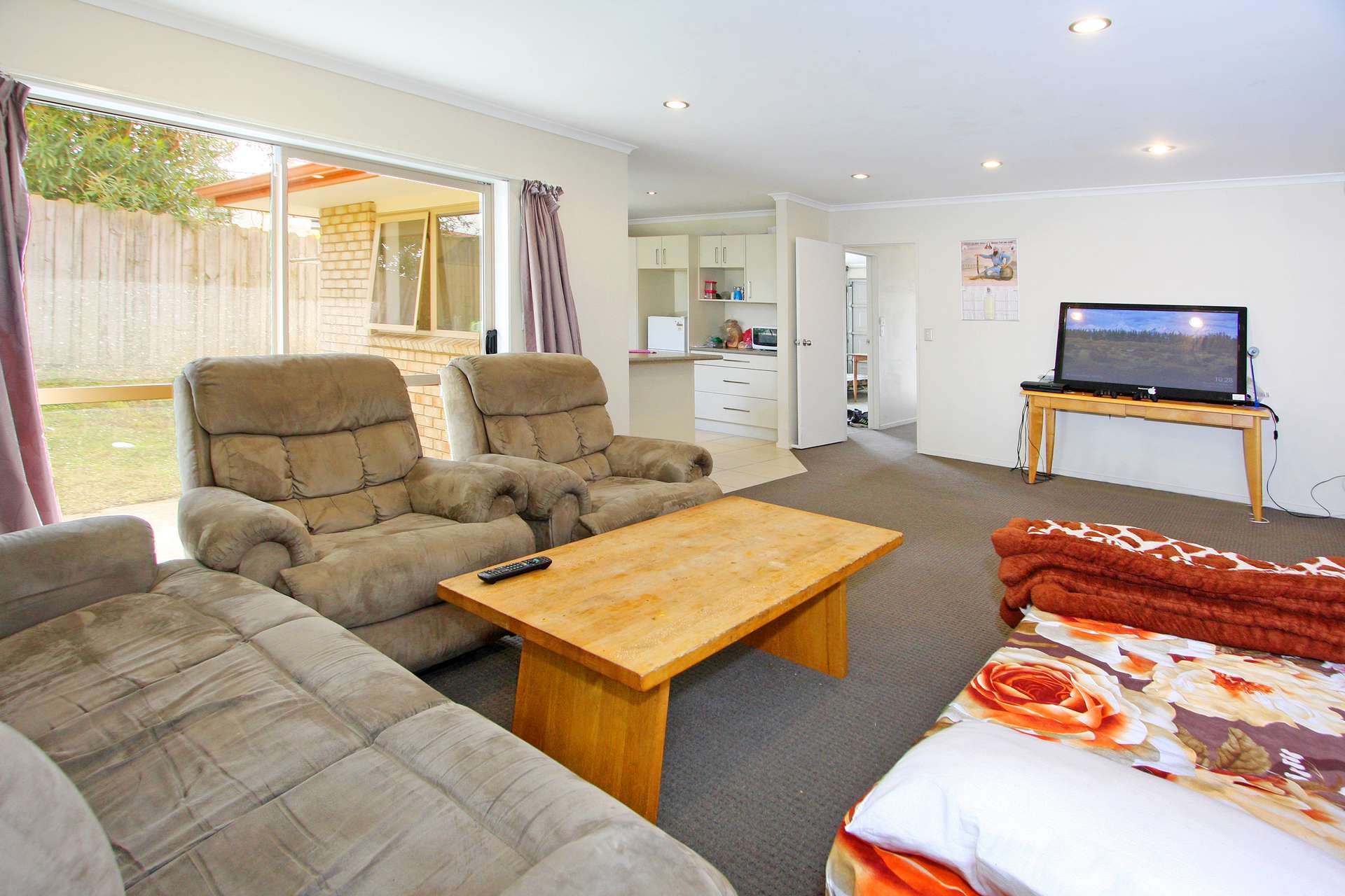 87 Park Avenue photo 2