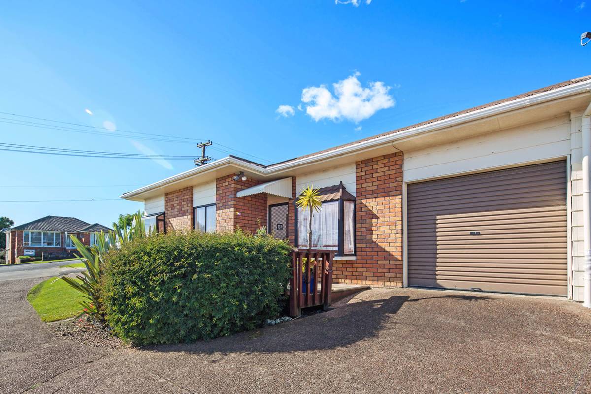 1/34 Fairlands Avenue, Waterview, Auckland City Real Estate Ray