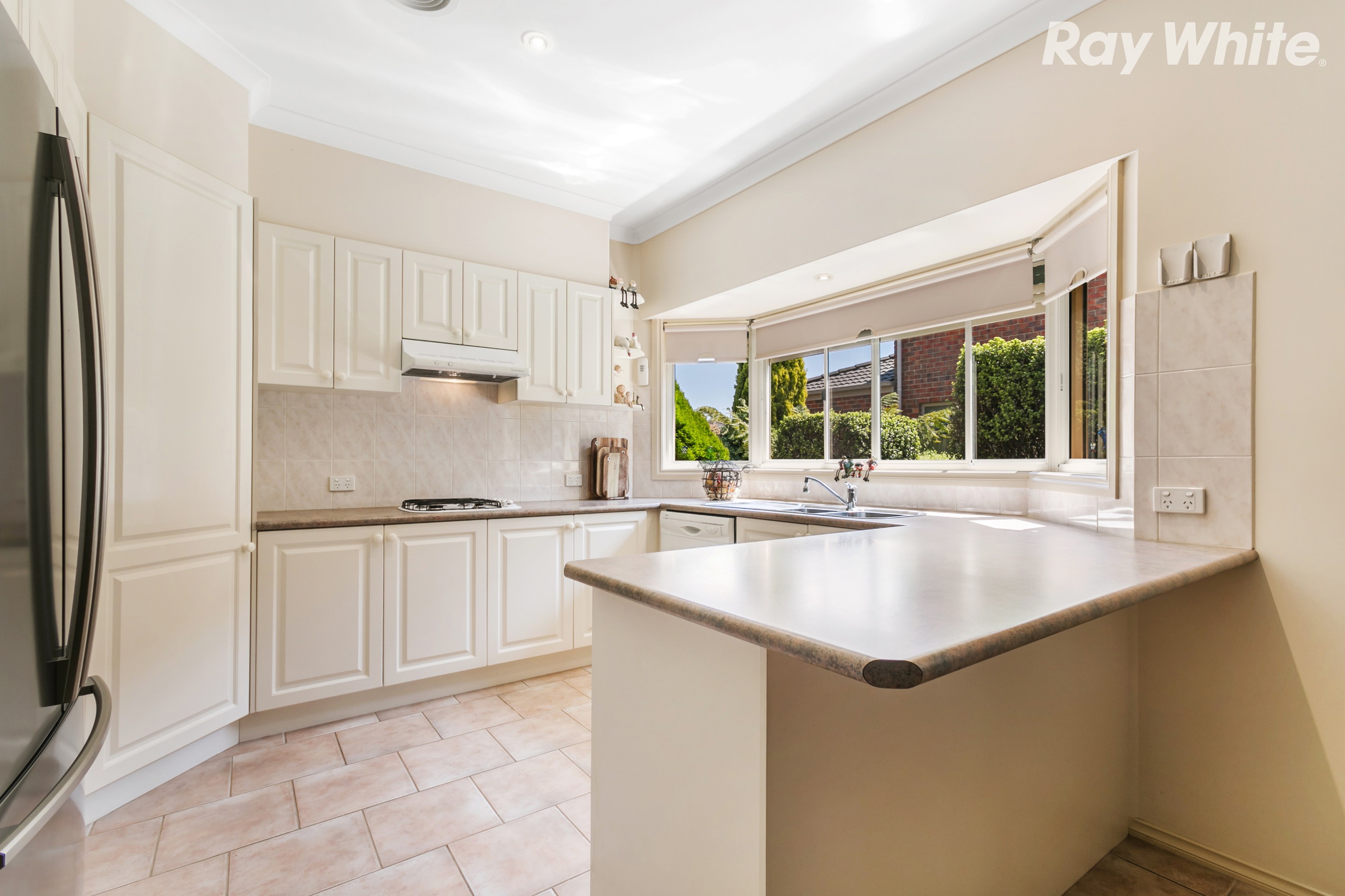 46 Fairway Drive, Rowville, VIC 3178