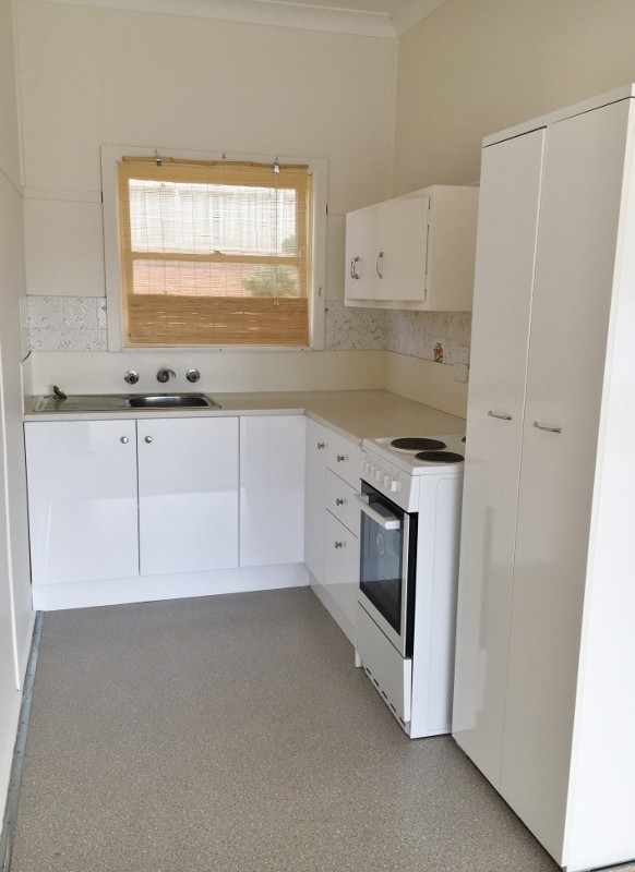 1 Kailua Avenue, Budgewoi, NSW 2262