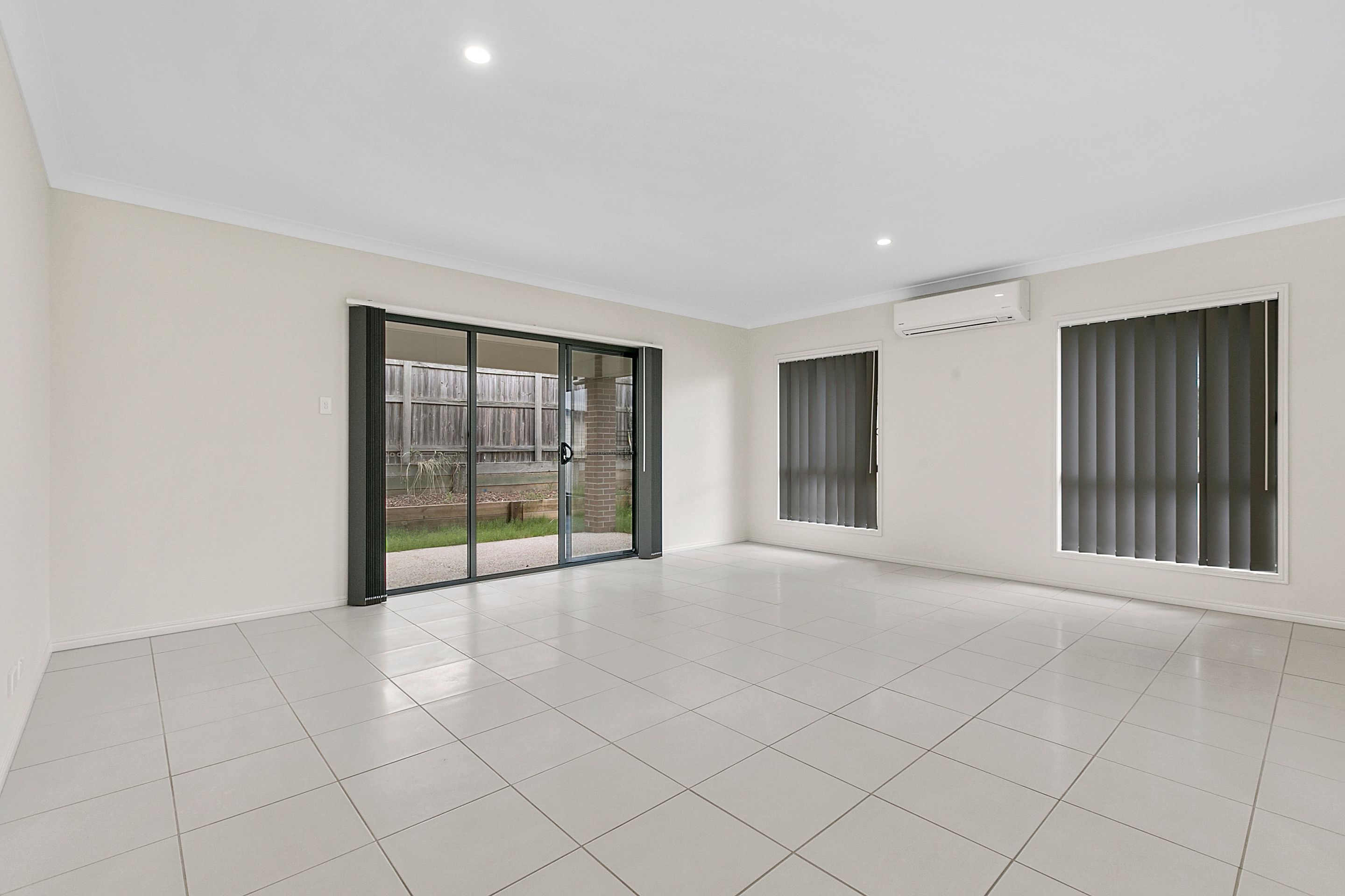 5 Nicholson Avenue, Salisbury, QLD 4107