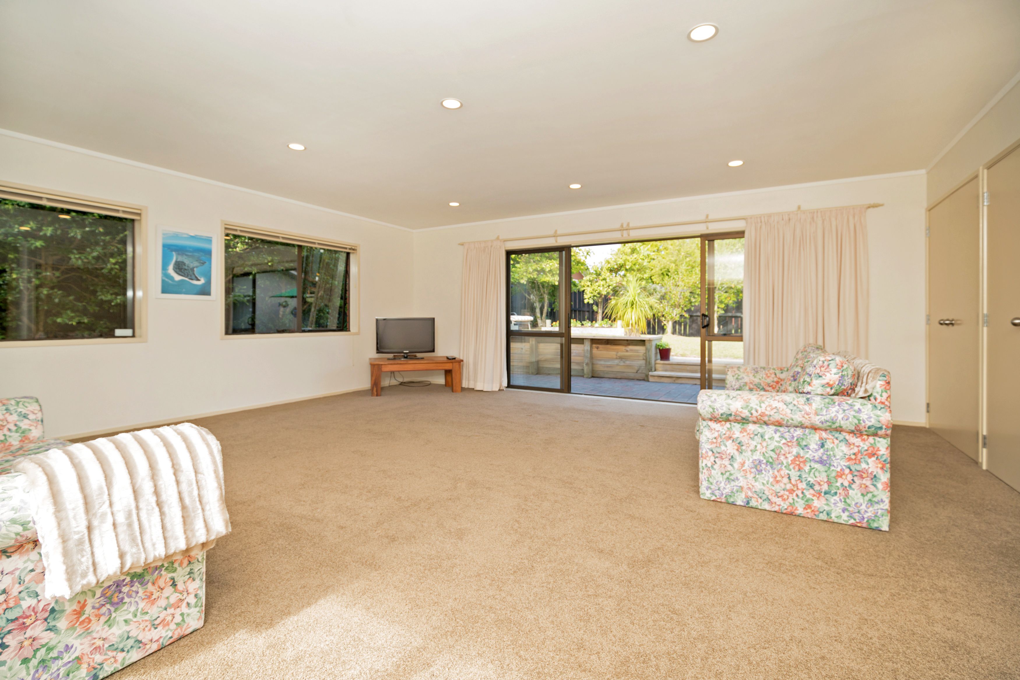 66 Sunderlands Road, Half Moon Bay, Manukau City