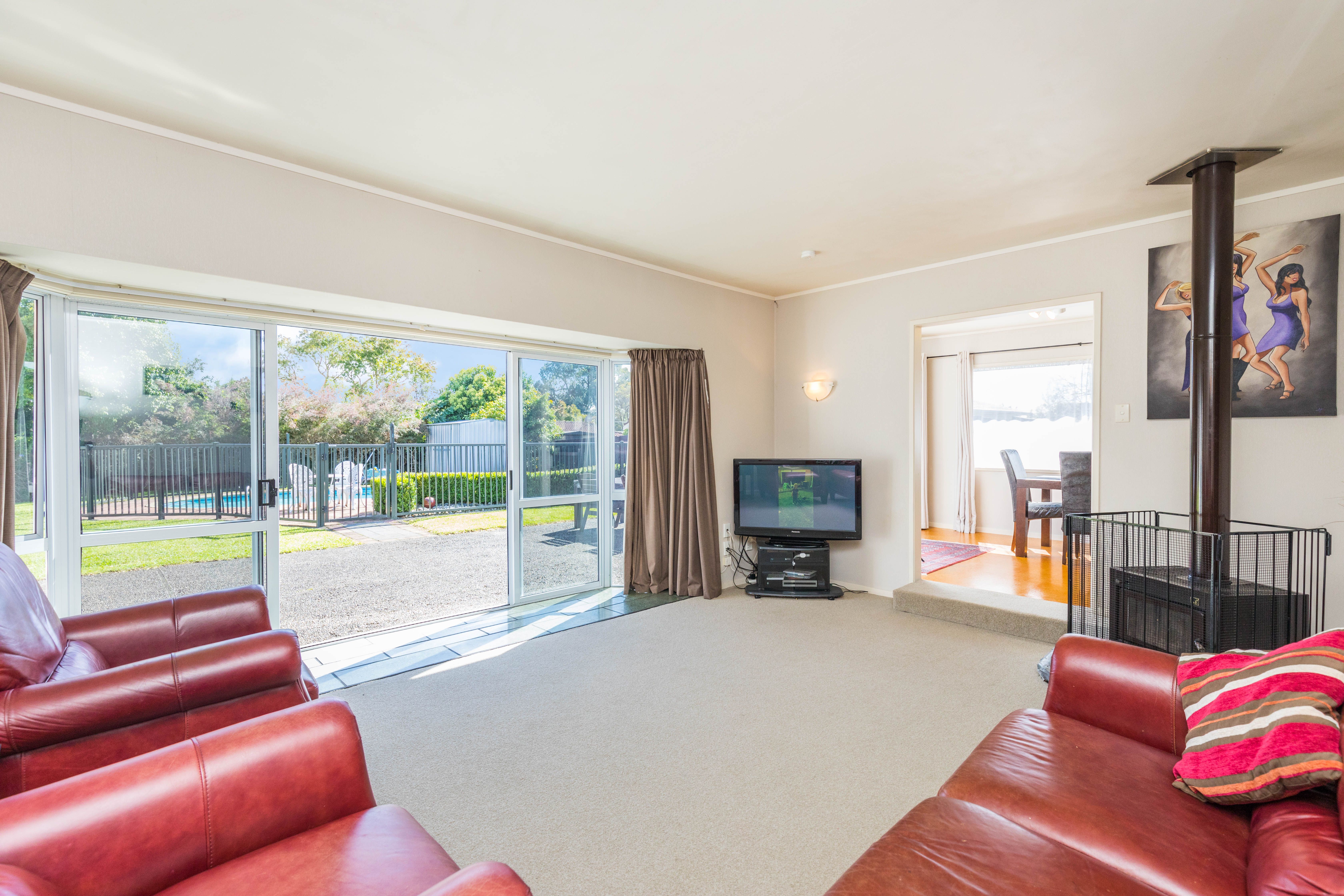 17 Joyce Street, Pahurehure, Papakura