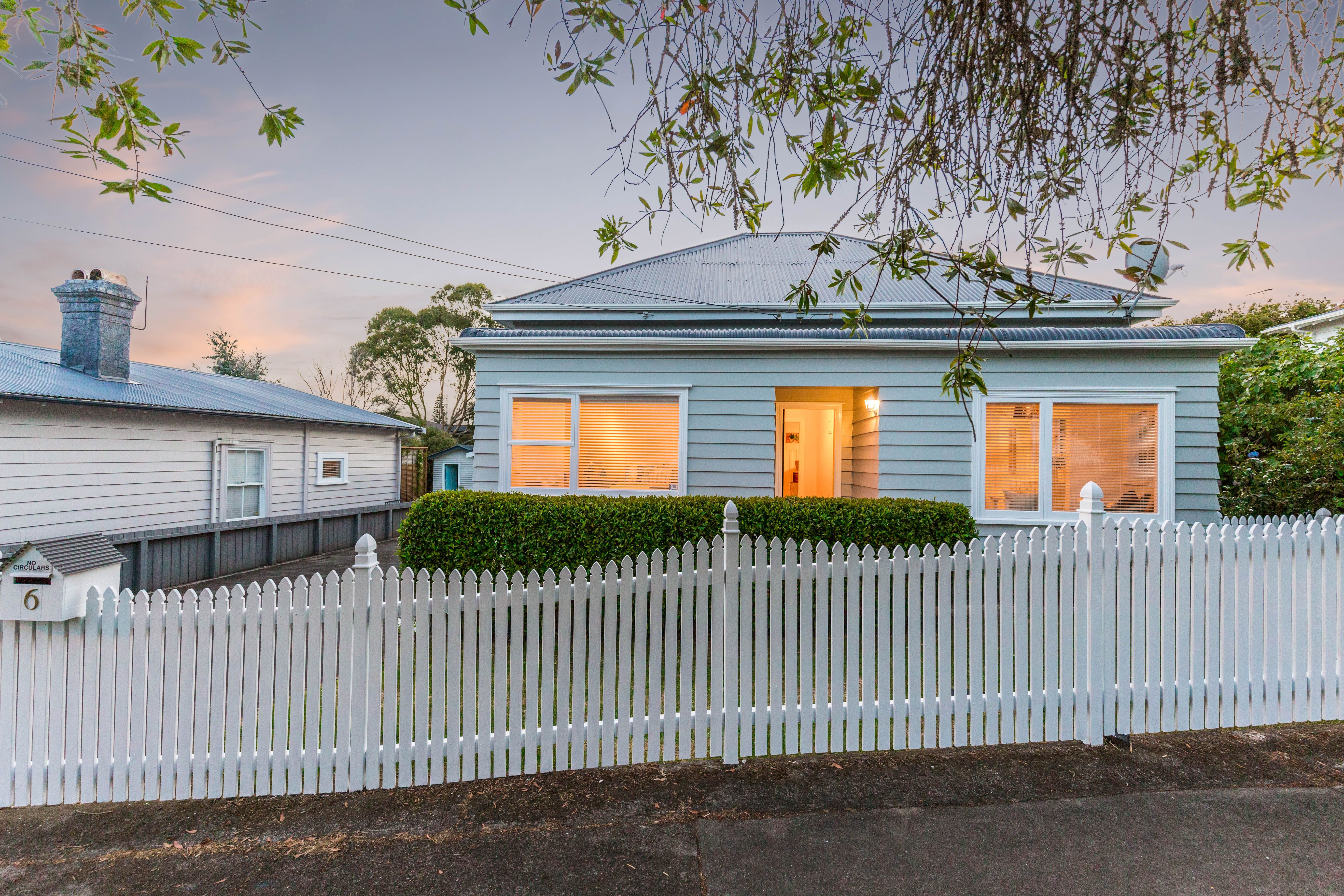 6 Quadrant Road, Onehunga, Auckland City
