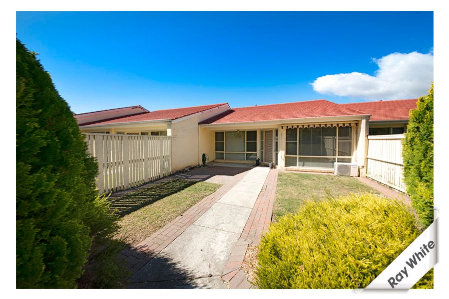 40 Newlop Street, Ngunnawal ACT 2913