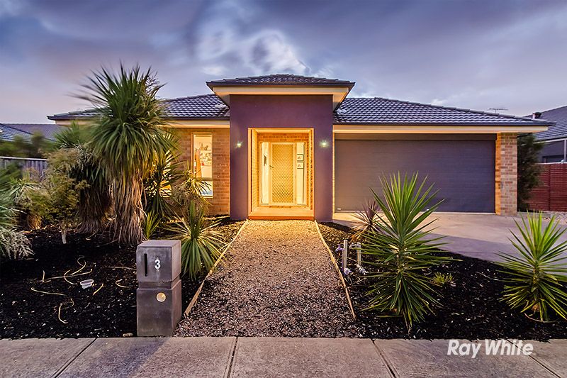 3 Dan Morgan Drive, Cranbourne East VIC 3977