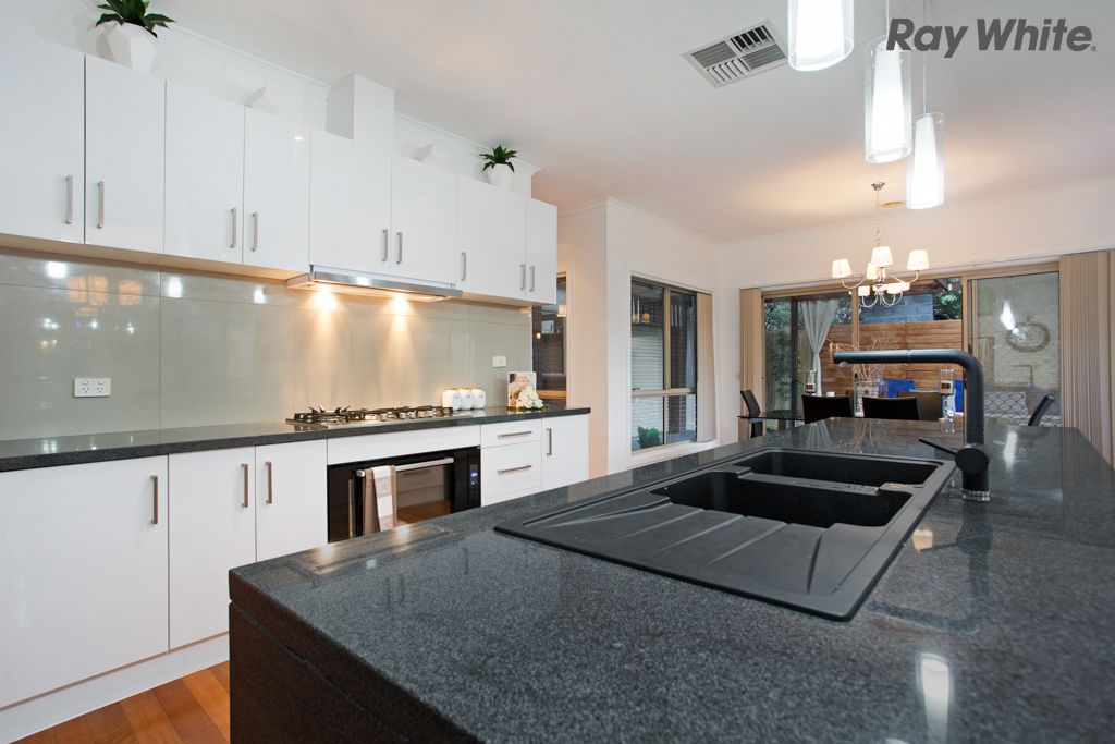 3 Reay Drive, Craigieburn, VIC 3064