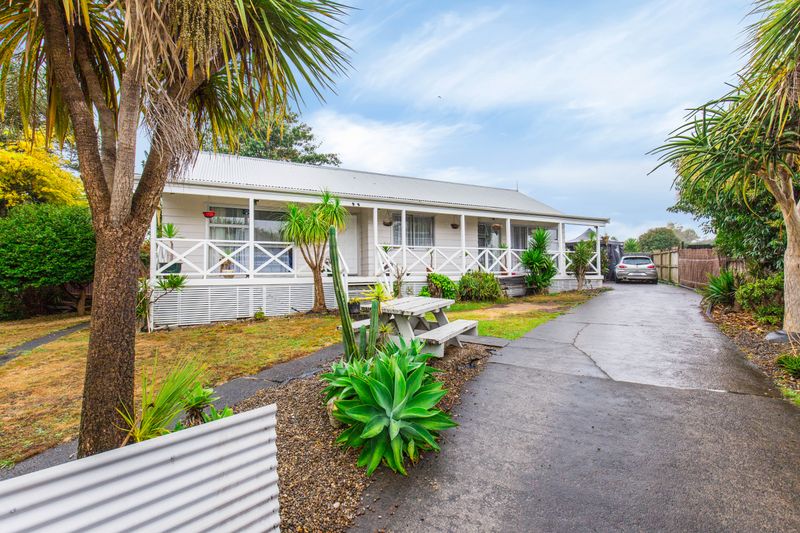 Vendors overseas bound  Must sell! - Manurewa