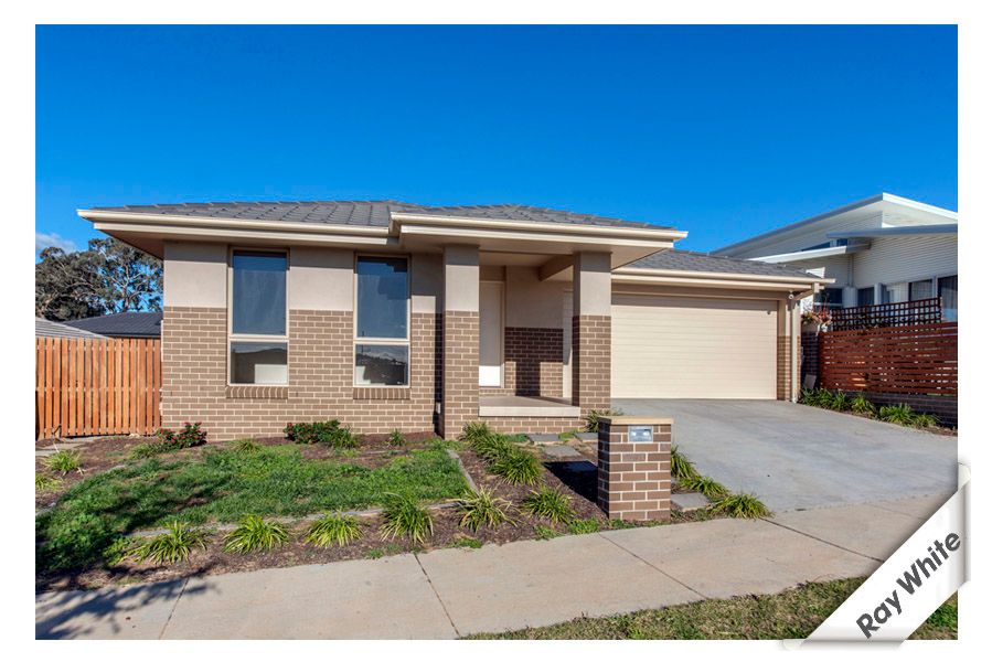 4 Drooka Crescent, Crace ACT 2911