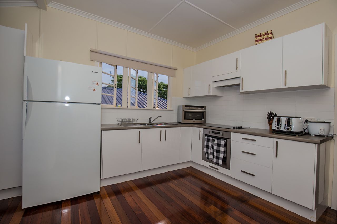 27 Invermore Street, Mount Gravatt East, QLD 4122