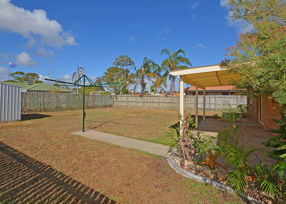 42 Kookaburra Drive, Eli Waters, QLD 4655