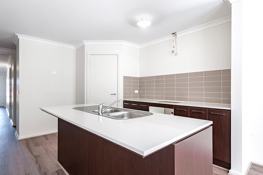 13 Delson Way, MICKLEHAM, VIC 3064