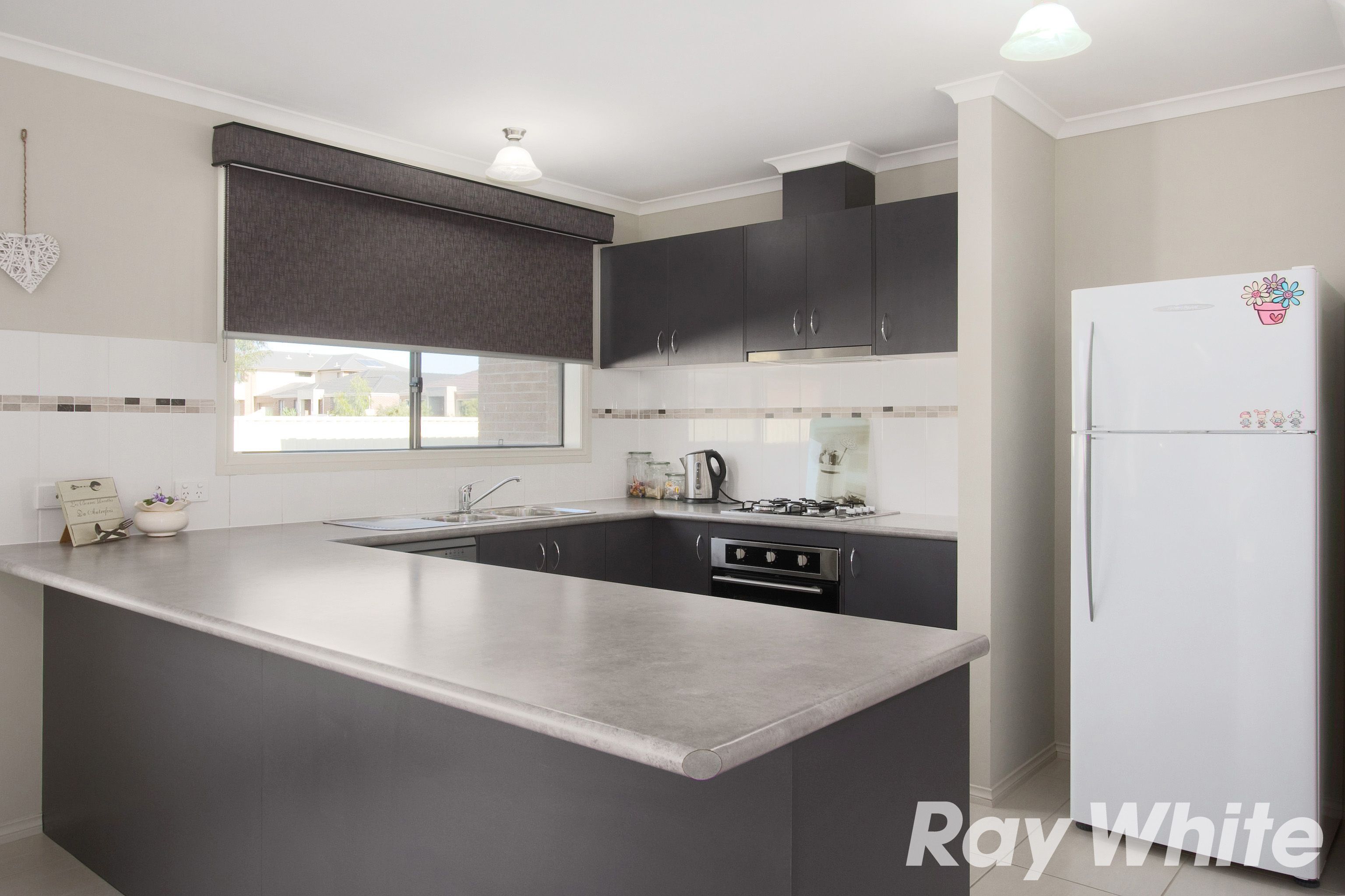 109 Blue Horizons Way, Pakenham, VIC 3810
