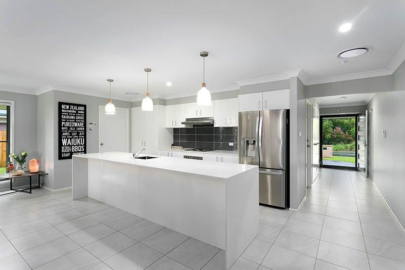 28 Wingello Crescent, Albion Park, NSW 2527