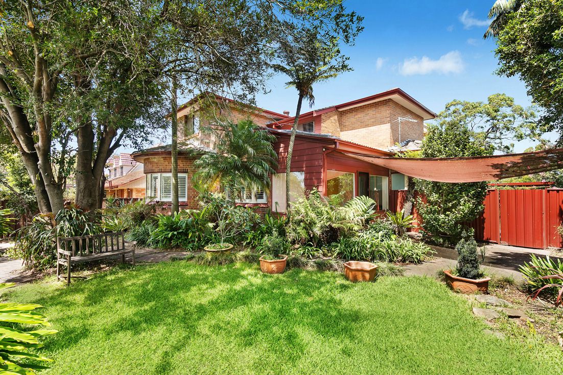229 Warringah Road