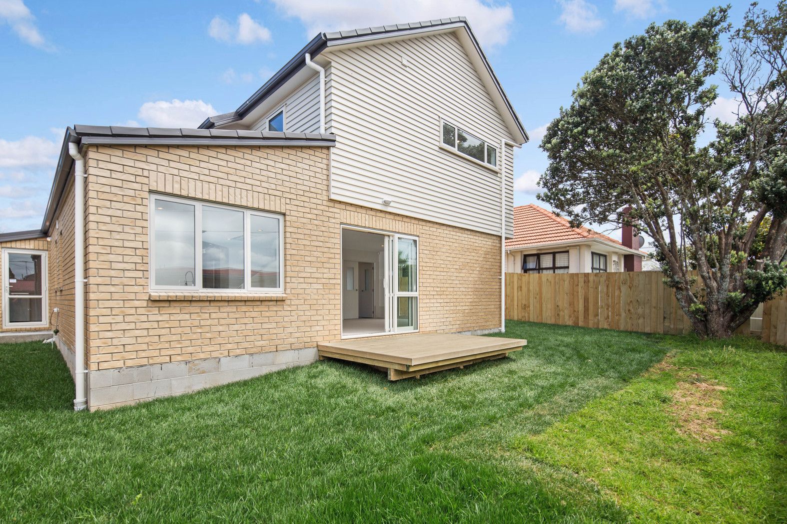 1/43 Kings Road, Panmure, Auckland City