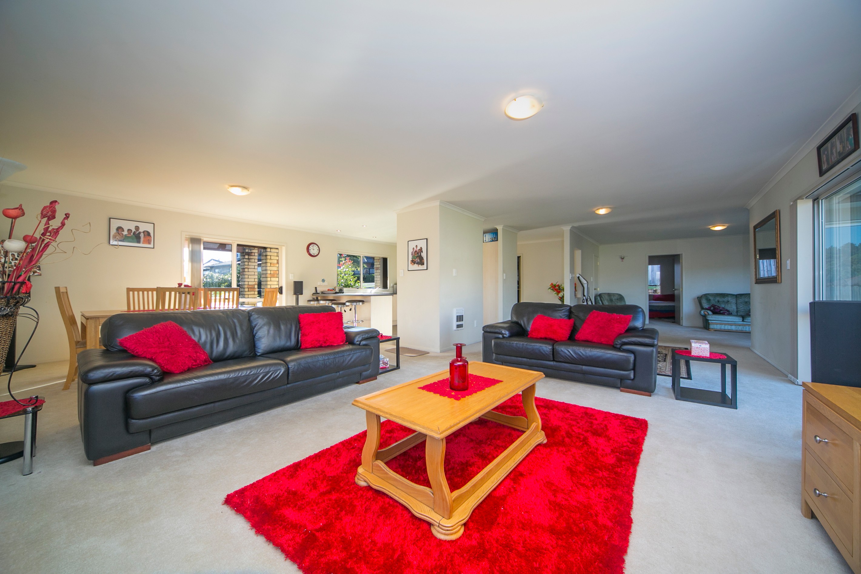 20 Lake Panorama Drive, Henderson, Waitakere City