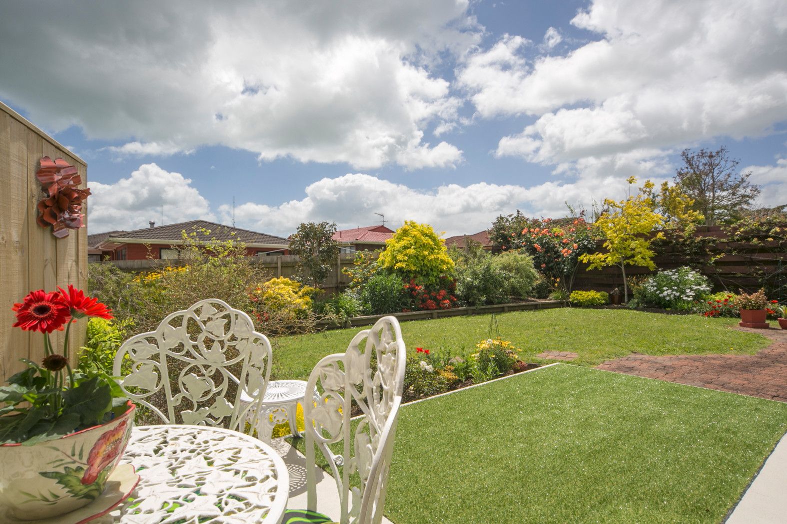 2/14 Galloway Crescent, Half Moon Bay, Manukau City