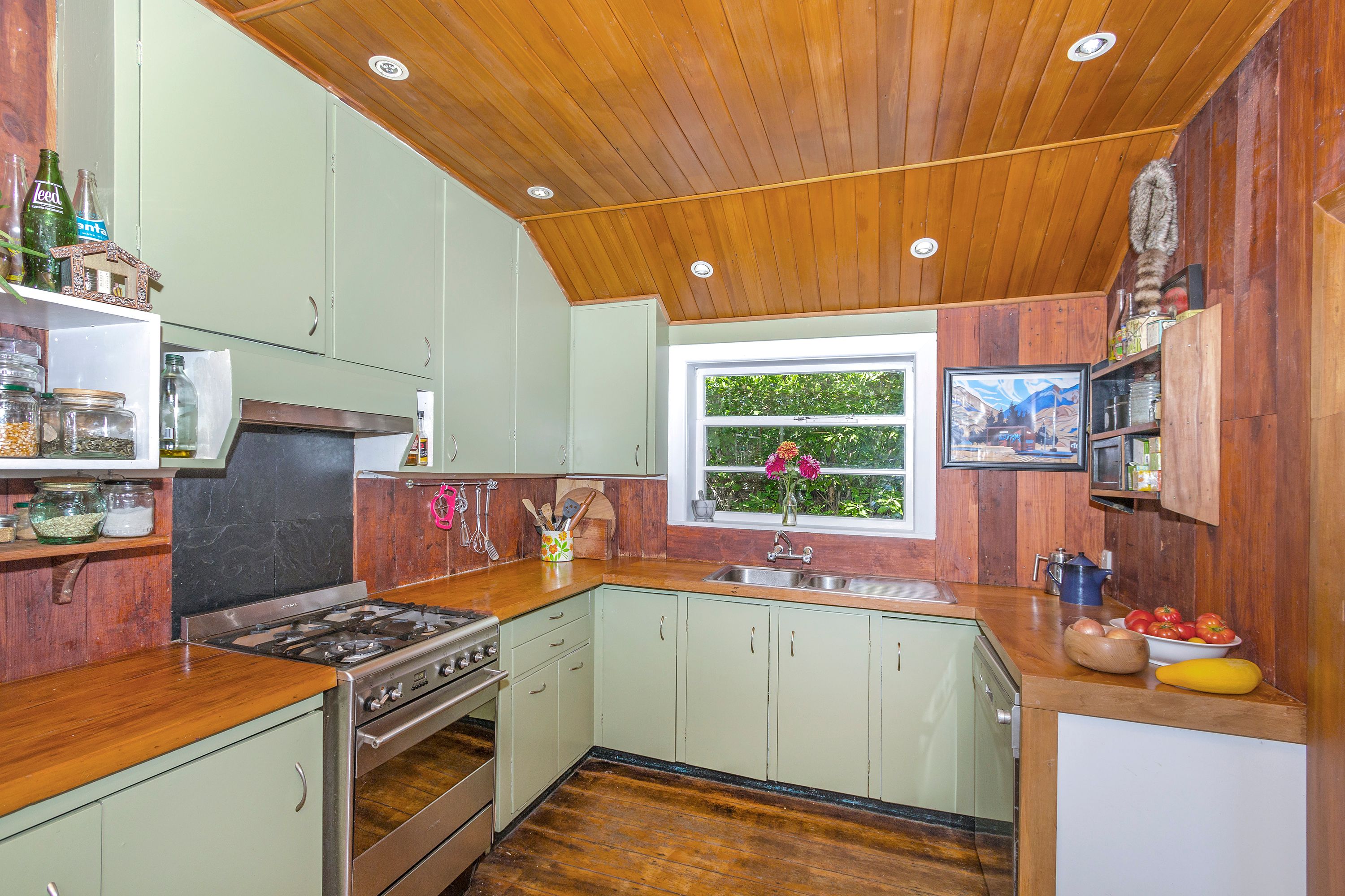284 Pine Avenue, New Brighton, Christchurch City