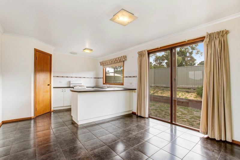 25 Flockhart Street, Mount Pleasant, VIC 3350