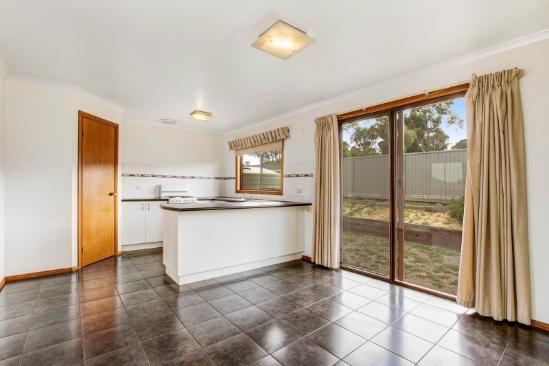 25 Flockhart Street, Mount Pleasant, VIC 3350