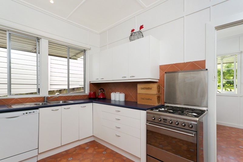 12 Cranmore Street, RED HILL, QLD 4059