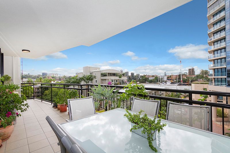 41/15 Goodwin Street, KANGAROO POINT, QLD 4169
