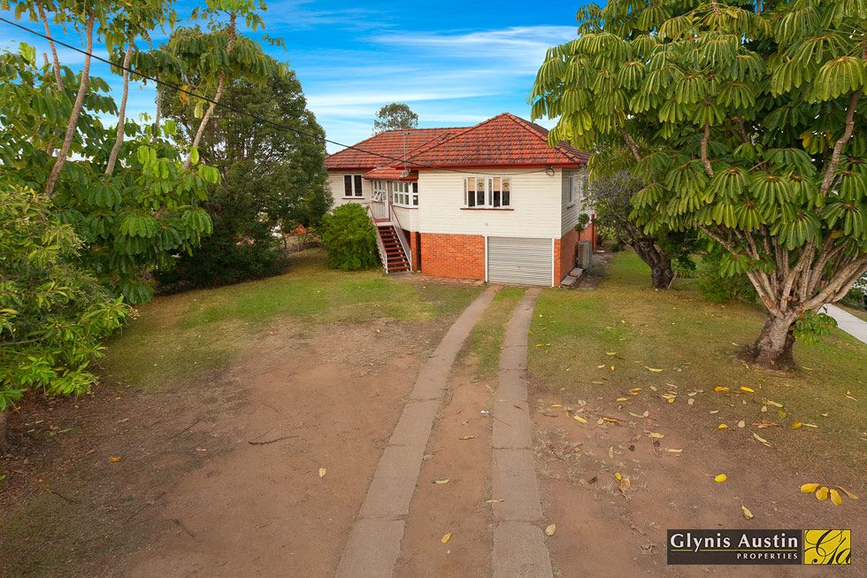 12 Birdwood Terrace, AUCHENFLOWER, QLD 4066