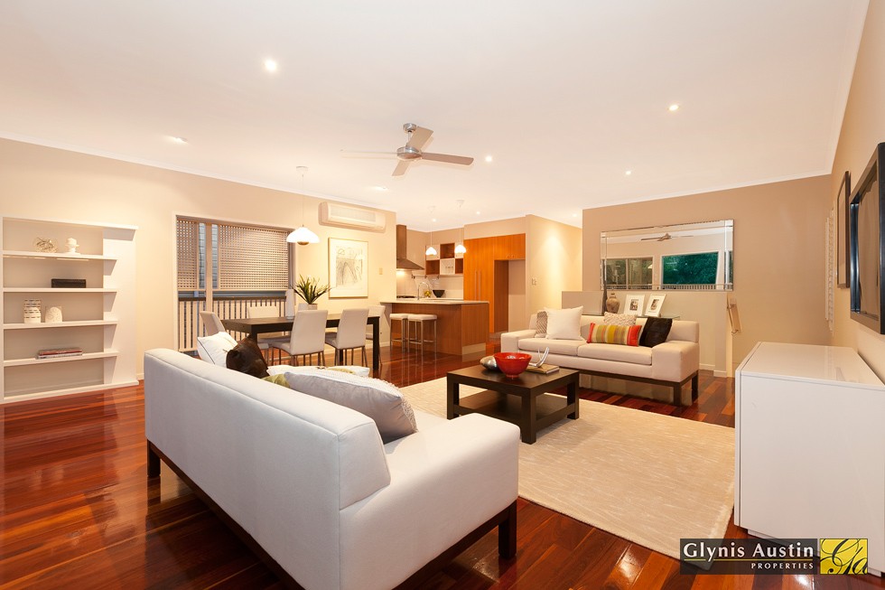 25 Bangalla Street, AUCHENFLOWER, QLD 4066