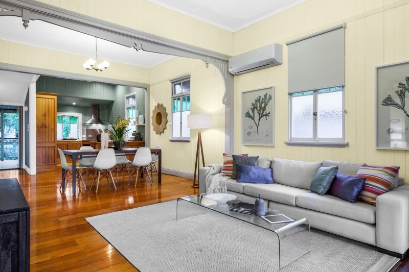 28 Coronation Street, BARDON, QLD 4065