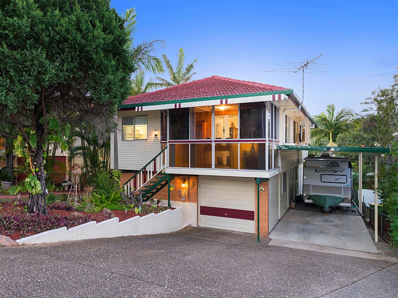 34 Hakea Street, EVERTON HILLS, QLD 4053