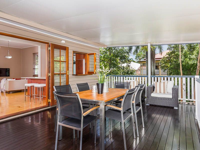 10 Vincent Street, Auchenflower, QLD 4066