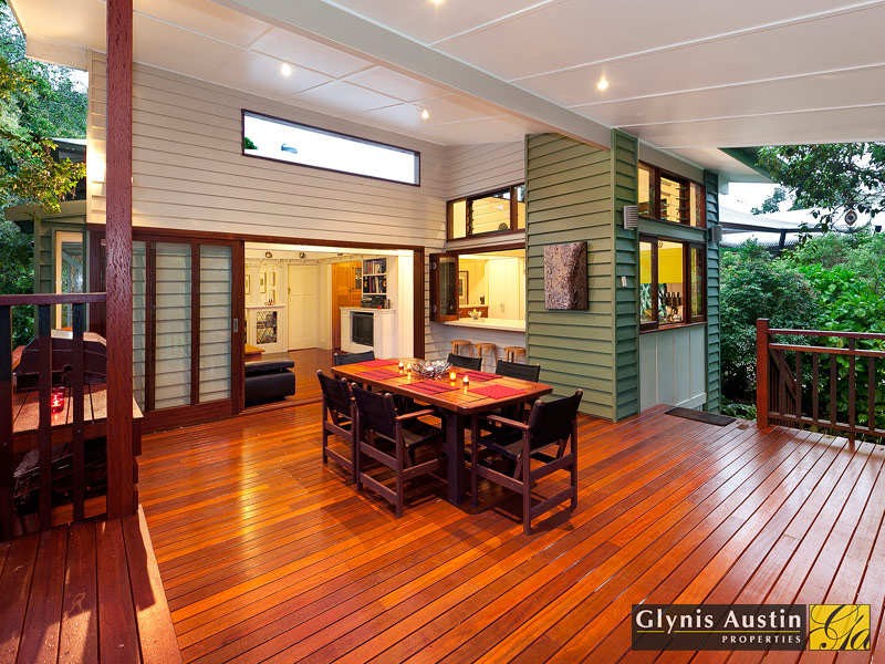 26 Vimy Street, Bardon, QLD 4065