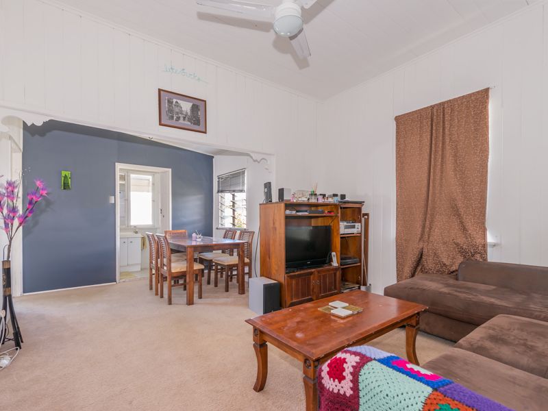 27 Parish Street, SPRING HILL, QLD 4000
