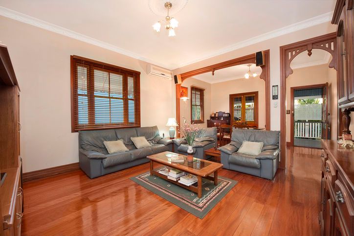 51 Carmel Street, Bardon, QLD 4065