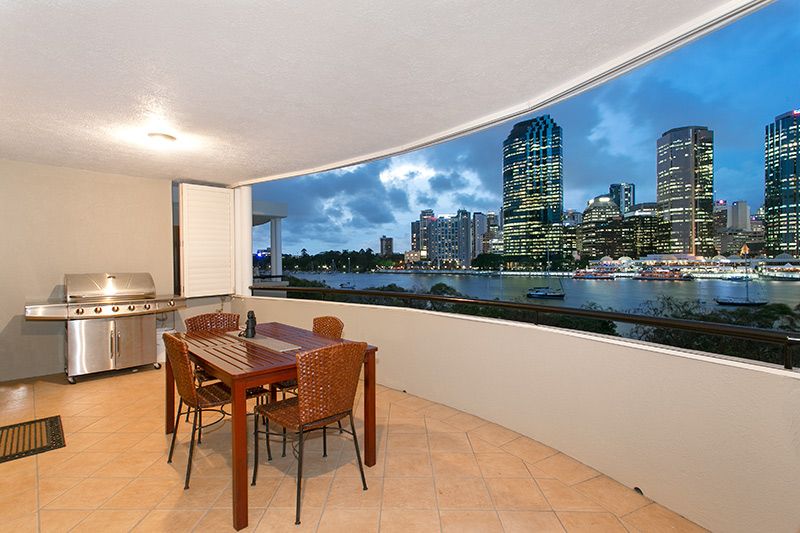 36 MacDonald Street, Kangaroo Point QLD 4169