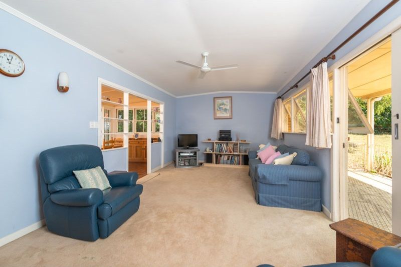 84 Main Avenue, BARDON, QLD 4065