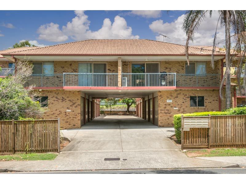 31 Collins Street, Clayfield QLD 4011
