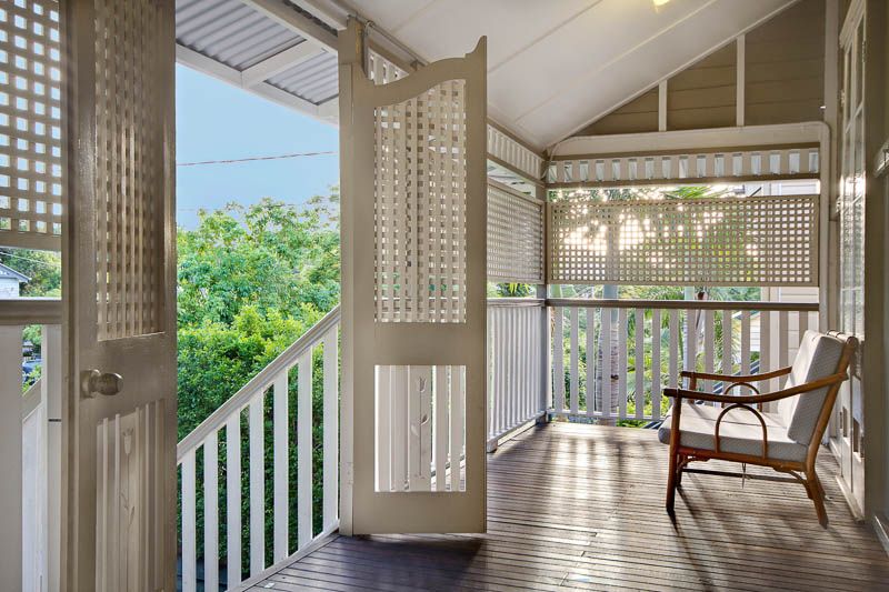 15 Beatrice Street, BARDON, QLD 4065
