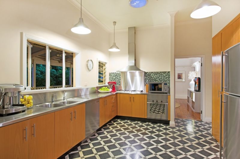 67 Gerler Street, BARDON, QLD 4065