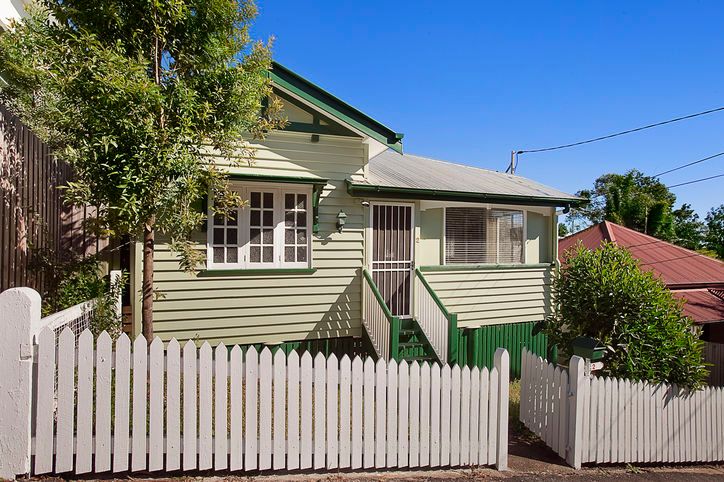 2 Federal Street, Red Hill QLD 4059