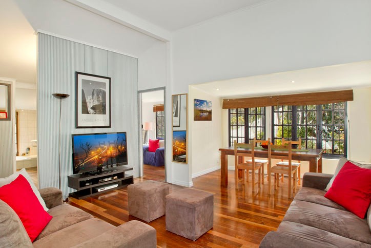 7 Carlyle Street, Red Hill, QLD 4059