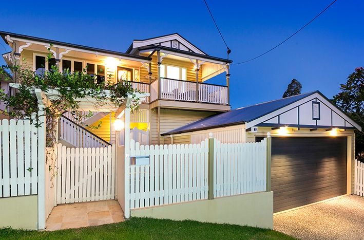 15 Brown Street, Bardon QLD 4065