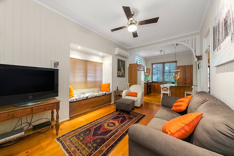 92 Ashgrove Avenue, Ashgrove, QLD 4060