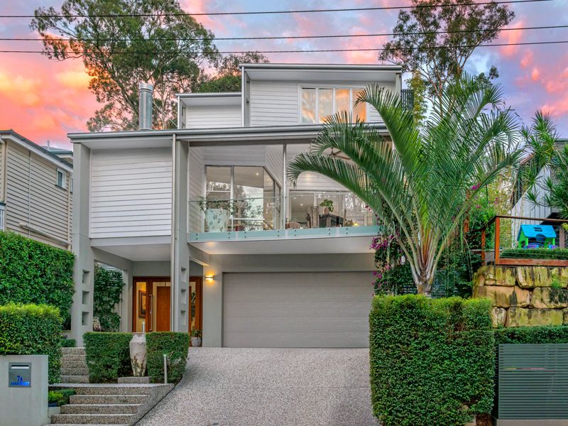 7A Angus Street, Bardon, QLD 4065