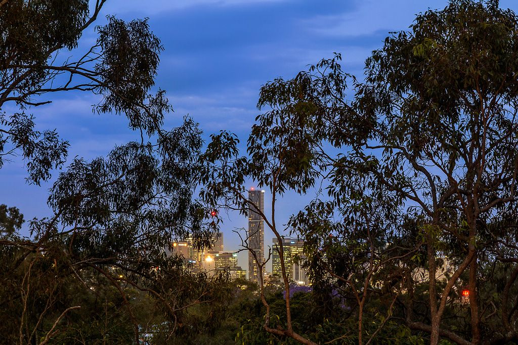 138 Simpsons Road, Bardon, QLD 4065