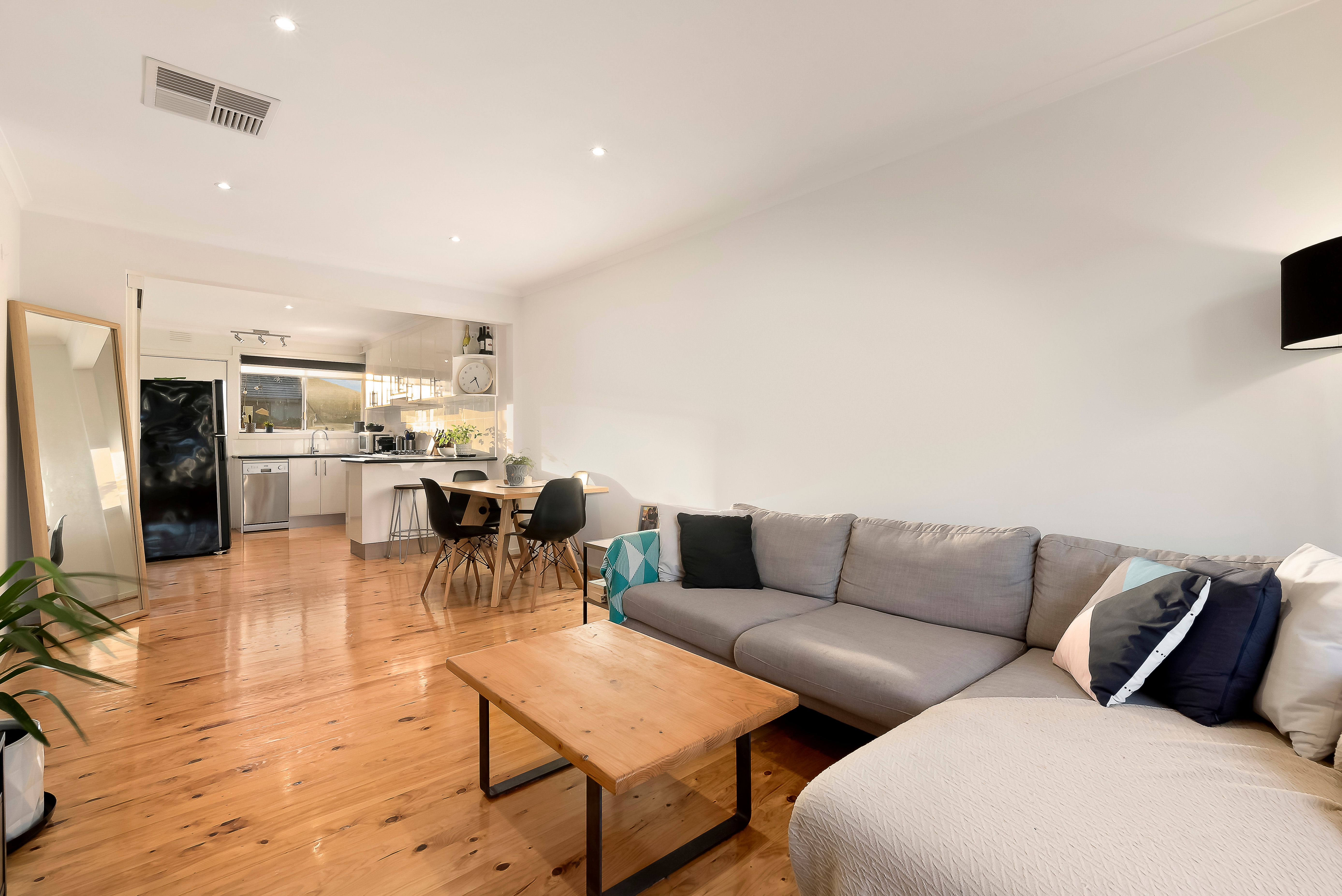4/1 Adrienne Crescent, Mount Waverley, VIC 3149